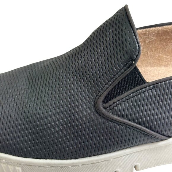 Naturalizer Tia Soul Gray Slip-On Textured Sneakers w/ White Sole   Size 8M - Picture 8 of 10
